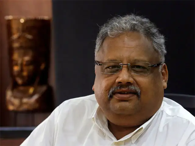 Is Titan losing steam? Jhunjhunwala again sold shares in pet stock in Q4 Is Titan losing steam? Jhunjhunwala again sold shares in pet stock in Q4