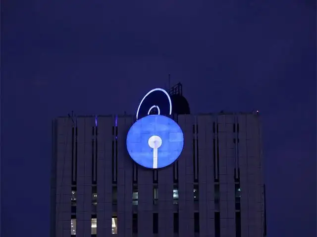 SBI revises service charges on maintaining monthly average balance SBI revises service charges on maintaining monthly average balance
