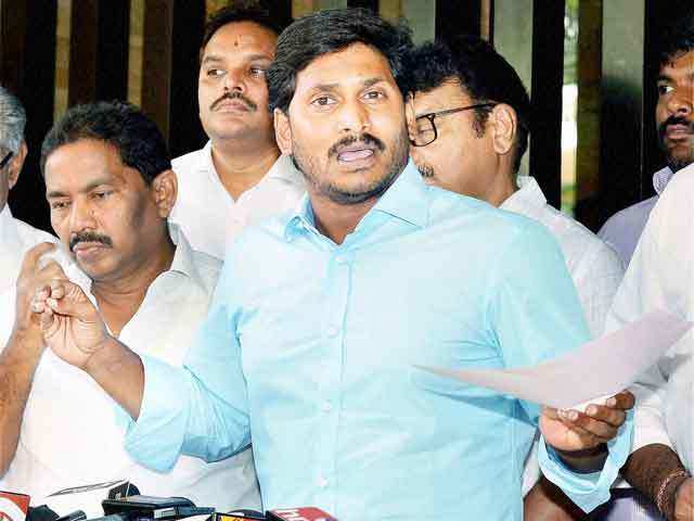 Image result for YS Jagan Mohan Reddy endorsed law for all political parties