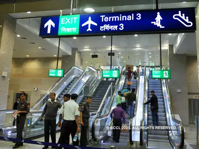 Delhi Airport Operator Dial To Levy X Ray Baggage Charges From - 