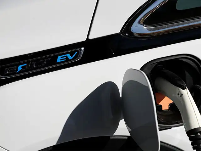 E Vehicles Companies Plan Mega Investments On Batteries Companies Plan Mega Investments On E Vehicles Batteries Charging Infrastructure