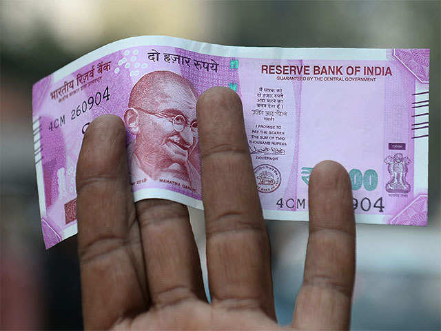 RBI To Reduce Printing 2000 Rupees Note
