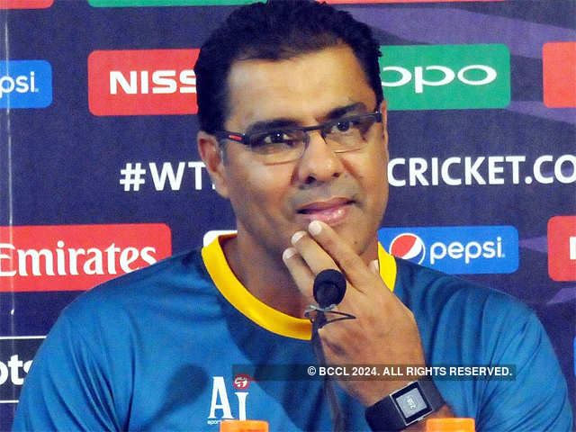 Image result for waqar younis picture