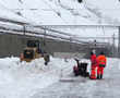 Zermatt: Tourists airlifted from snowbound Swiss town