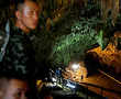 Thailand cave search: Divers close in on missing soccer team