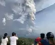 Rumbling volcano shuts down Manila