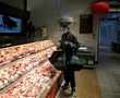 China turns to internet for food supplies amid virus fears