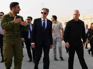 Israeli Defence Minister meets with US Secretary of State:Image