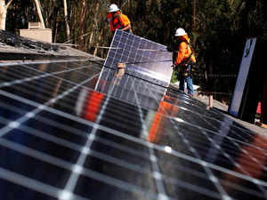 Solar parts manufacturers seek government protection from cheap imports:Image