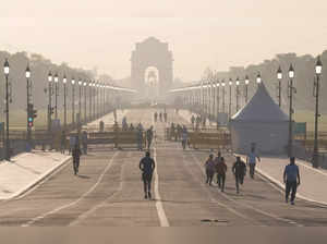 Delhi records minimum temperature of 14.1 deg C