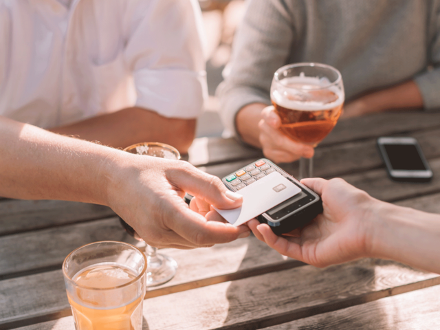 What are offline contactless payments?
