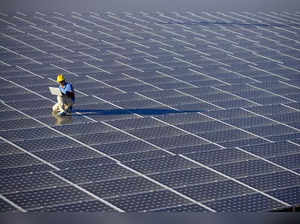 SJVN bags 100 MW solar power project in Rajasthan