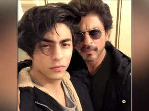 Shah Rukh Khan gives witty response to fan complaining about Aryan’s expensive clothing brand
