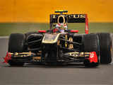 Renault to display its F1 'show car', the actual F1 Lotus Renault car