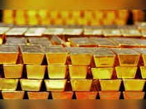 China’s Gold Splurge Reaches Sixth Month