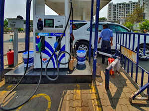 India's fuel demand in April falls 0.3% year on year