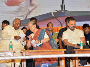 Hubballi: Congress President Mallikarjun Kharge, senior leaders Sonia Gandhi and...