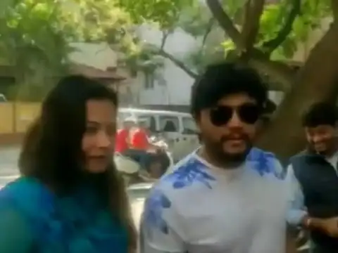 Kannada actor Ganesh casts his vote