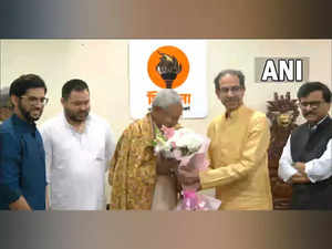 Nitish Kumar, Tejashwi Yadav meet Uddhav Thackeray in Mumbai