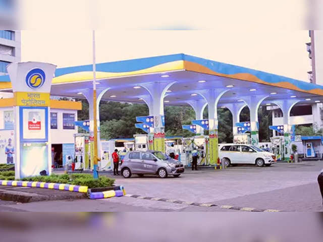 ​Bharat Petroleum Corporation | New 52-week high: Rs 374.85| CMP: Rs 372.25