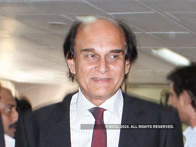 ​Harsh Mariwala said that entrepreneurs must keep their customers at the centre of every problem-solving exercise.​