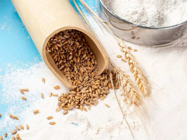 Whole grains and whole wheat flour