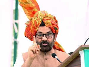 _Don't know whether he is gentleman or ..._ Mukhtar Abbas Naqvi slams ST Hasan on his Parliament remark.
