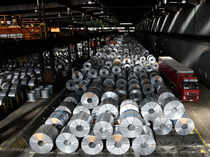 Jindal Steel shares plunge over 5% on weak Q4 earnings. What should investors do?