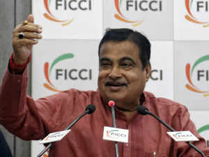 Focus on using green energy powered construction equipment: Nitin Gadkari