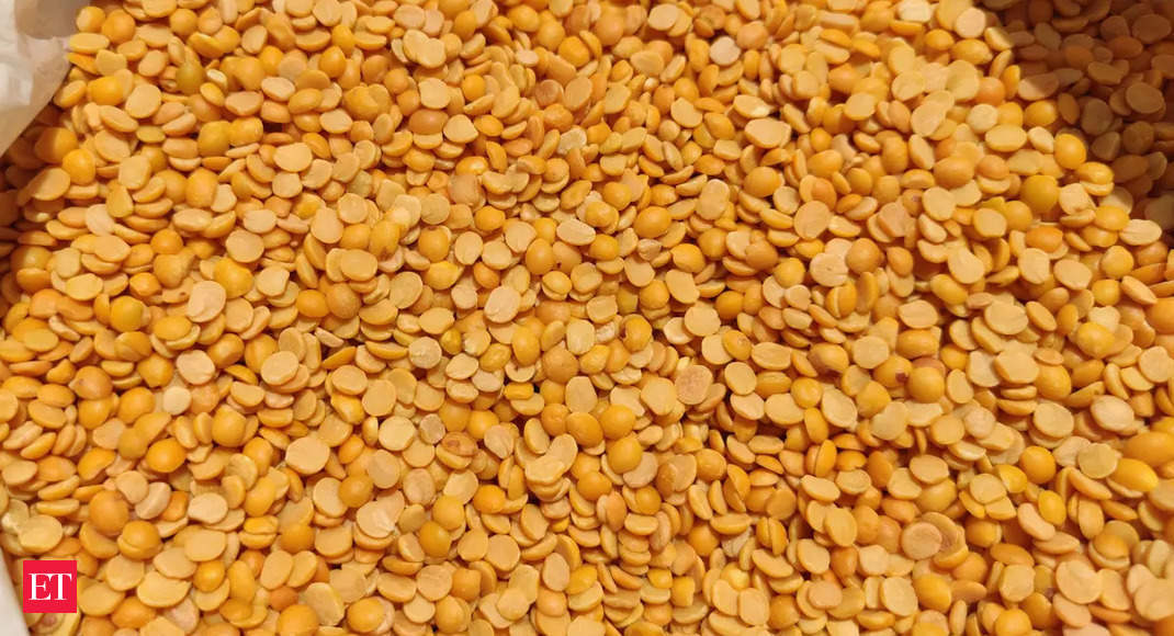Why traders want you to shun tur dal and eat other pulses