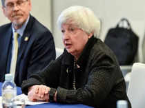 Yellen told bank CEOs more mergers may be necessary: News report