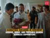 Karnataka swearing-in: Kharge, Rahul and Priyanka Gandhi address supporters in B'luru | Live