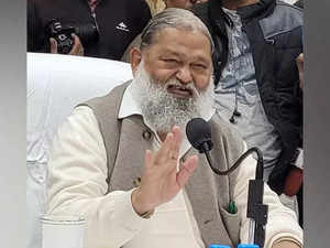 My support with wrestlers, willing to mediate: Anil Vij