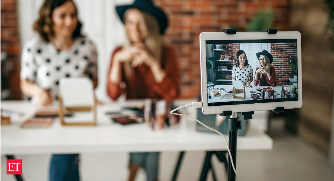 Virtual Influencers: What are they and how can they help a business grow