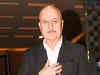 Anupam Kher suffers hairline fracture on shoulder on sets of 'Vijay 69', says he is in pain