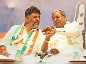 Karnataka Chief Minister Siddaramaiah with his deputy DK Shivakumar