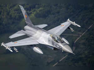 F-16 jet