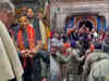 Akshay Kumar takes a break from film shoot in Dehradun, offers prayers at Kedarnath