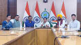 As Arvind Kejriwal gathers opposition support, Congress's Ajay Maken speaks in favour of Central ordinance