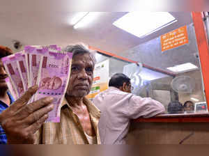 Rs 2000 notes withdrawal