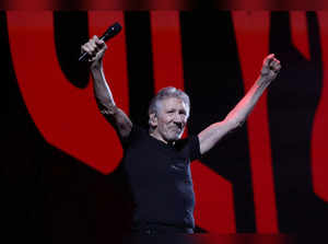 Pink Floyd singer Roger Waters to be investigated for wearing Nazi-style uniform at Berlin concert; Details here