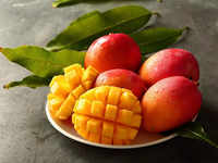 mango: A heat wave's lamented victim: The mango, India's king of fruits -  The Economic Times