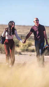 Jeff Bezos & Lauren Sánchez Make It Official! The Love Story Of The Power Couple​