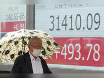 US debt vote passage boosts Asian markets, Fed now in view