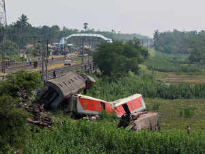 Most of 700 Andhra Pradesh passengers unhurt from Odisha train tragedy, 1 dead: Minister