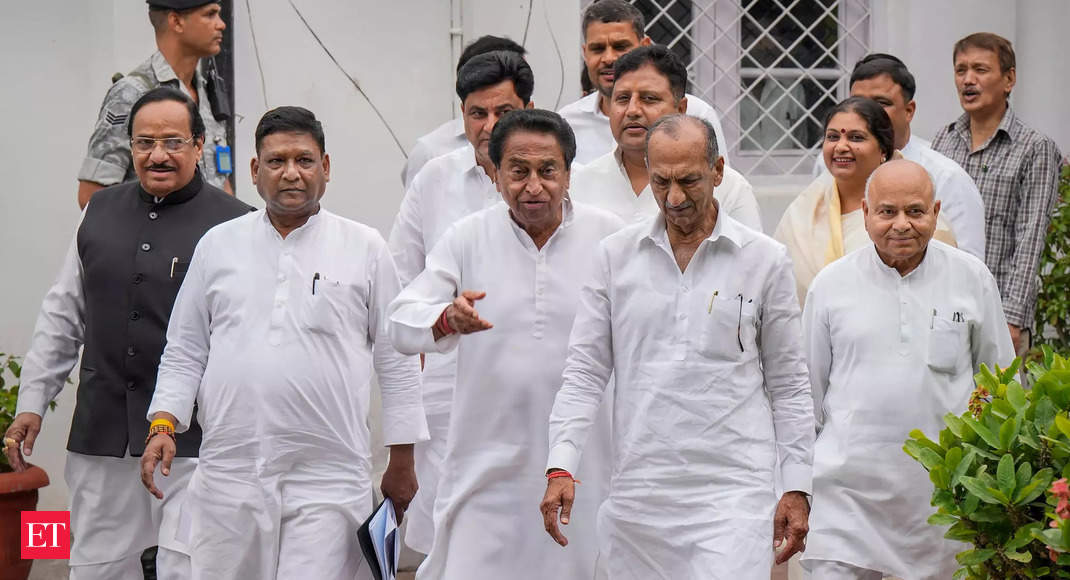 Congress CM face for MP: LoP, MLA spar over Kamal Nath; Digvijaya backs former Union minister