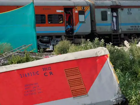 ​Damaged coaches ​