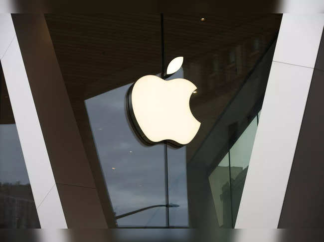 Appeals court upholds Apple's control of iPhone app store