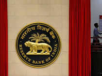 RBI issues guidelines for default loss guarantee, provides breather to fintechs