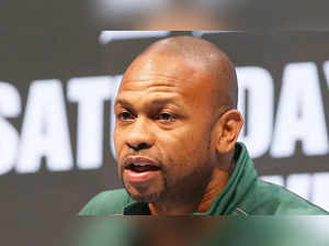 Roy Jones Jr warns Anthony Joshua to avoid facing Tyson Fury, calls for trainer adjustment